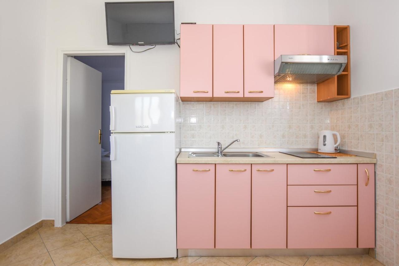 Apartmani Marija Ljubica 帕格 外观 照片