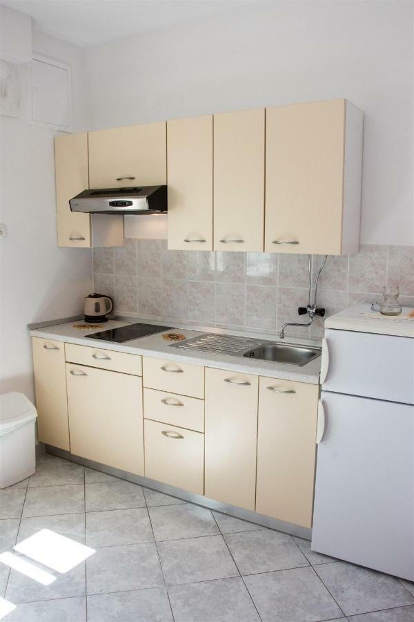 Apartmani Marija Ljubica 帕格 外观 照片